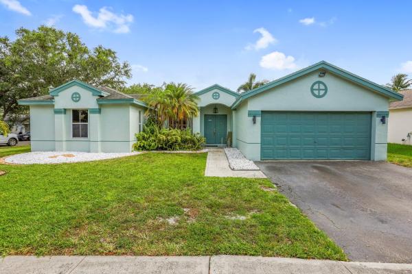 Hammock Estates, 4764 NW 14th Dr, Coconut Creek, Florida 33063, image 1