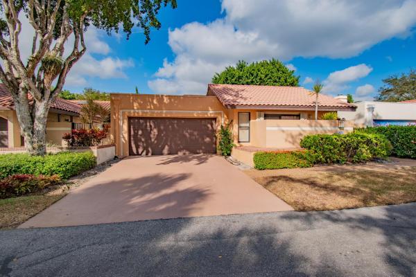 6805 NW Allegre Ct, Boca Raton, Florida 33433, image 1