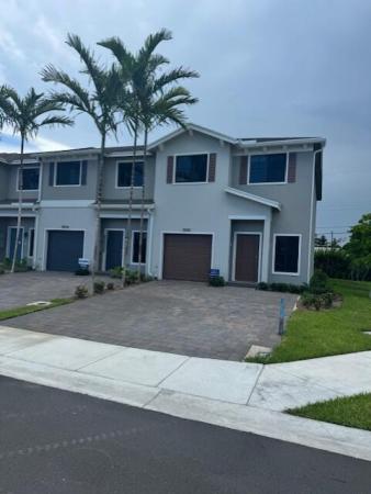 5040 Elderberry St, Haverhill, Florida 33415, image 1