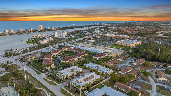 Bella Villaggio, 3770 County Line Rd #B5, Tequesta, Florida 33469, image 1