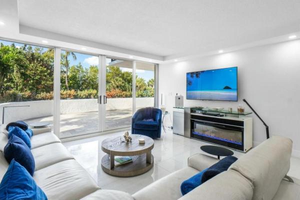 Aberdeen Arms, 4750 S Ocean Blvd #110, Highland Beach, Florida 33487, image 1