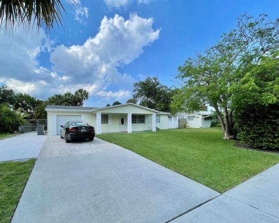 Palm Beach Gardens No HOA, 2395 Idlewild Rd, Palm Beach Gardens, Florida 33410, image 1