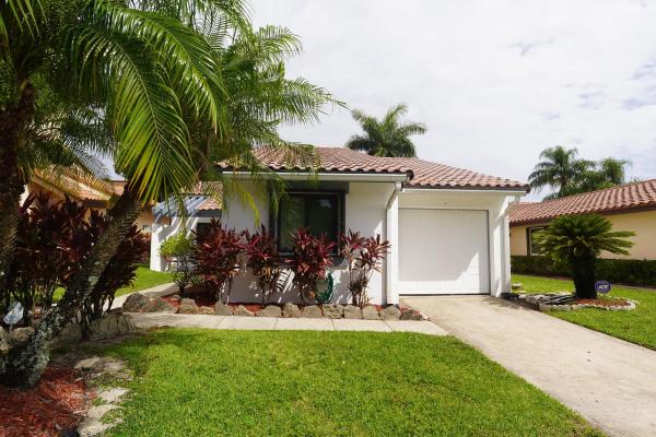 Lantana Pines, 6369 Lantana Pines Dr, Lake Worth, Florida 33462, image 1