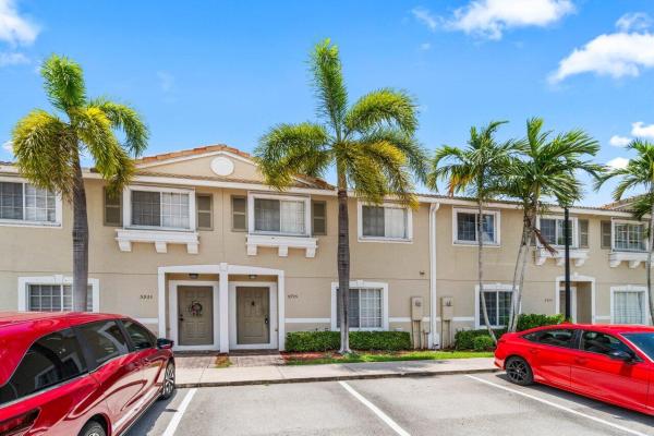 Hampton Hills, 5935 Glasgow Way, Tamarac, Florida 33321, image 1