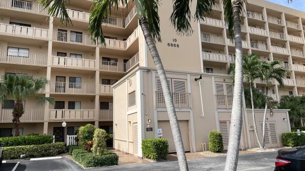 Huntington Lakes 2, 6866 Huntington Ln #305, Delray Beach, Florida 33446, image 1