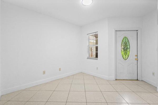 South Shore Of Wellington, 12744 Westhampton Cir, Wellington, Florida 33414, image 2