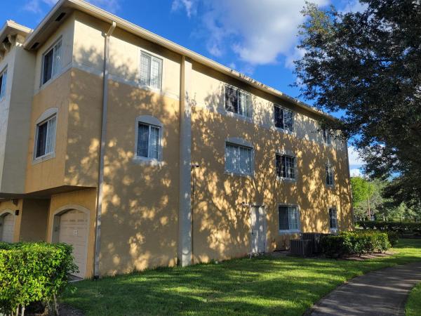 Grand View At Crestwood, 1400 Crestwood Ct #1409, Royal Palm Beach, Florida 33411, image 1