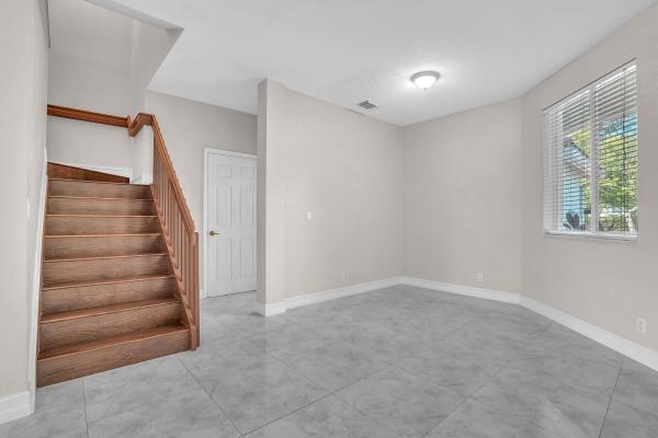 Thousand Oaks, 2005 Oakhurst Way, Riviera Beach, Florida 33404, image 3