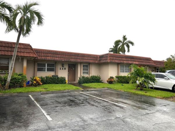 Fernley 2 At Cresthaven Townhomes, 5775 Fernley Dr #118, West Palm Beach, Florida 33415, image 1