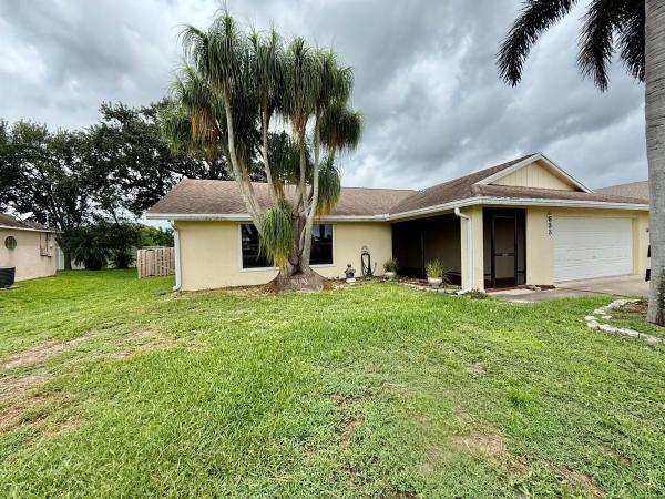 633 SW Gailbreath Ave, Port St. Lucie, Florida 34953, image 1