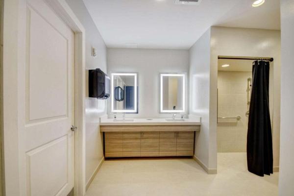 Marina Village At Boynton Beach, 100 NE 6th St #306, Boynton Beach, Florida 33435, image 1