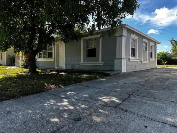 Golfview Heights, 559 Dogwood Rd, West Palm Beach, Florida 33409, image 1