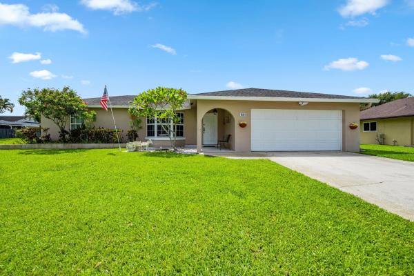 South Shore Of Wellington, 1692 Brae Burn Pl, Wellington, Florida 33414, image 1