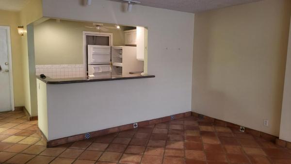 Norwich, 1424 SE 15th St #25, Fort Lauderdale, Florida 33316, image 2
