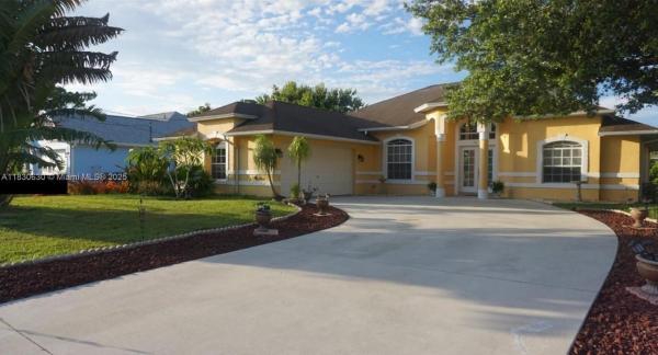 Southbend Lakes Estates, 544 SE Nome Dr, Port St. Lucie, Florida 34984, image 1