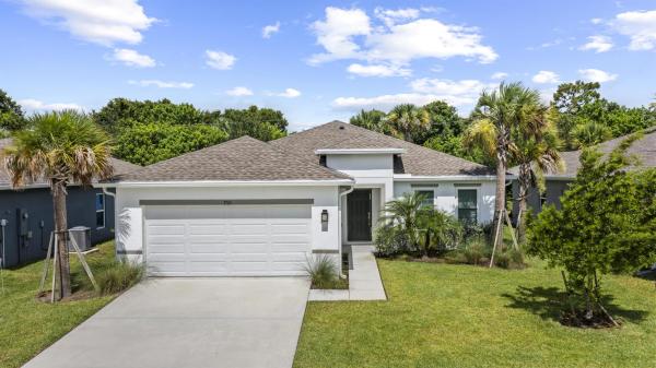 Carriage Pointe Estates, 3705 Bennington Ln, Fort Pierce, Florida 34981, image 1