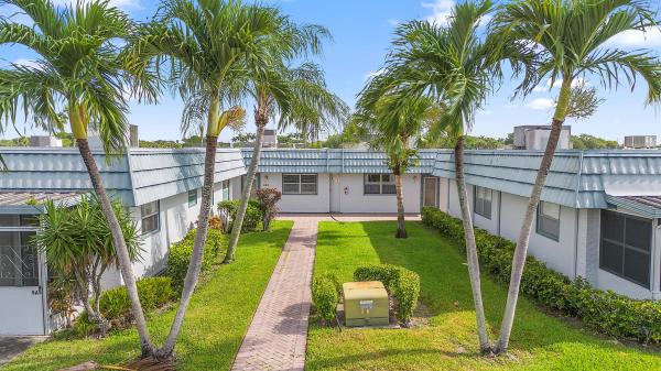 8 Waterford A, Delray Beach, Florida 33446, image 1