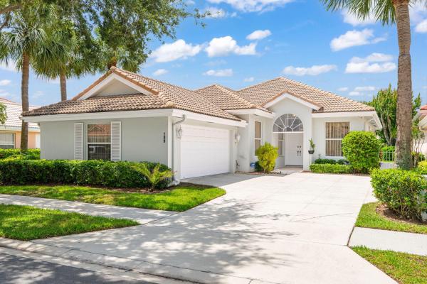 The Hamptons At Maplewood, 109 S Hampton Dr, Jupiter, Florida 33458, image 1