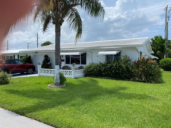 Palm Beach Leisureville, 1101 Leisure Ln, Boynton Beach, Florida 33426, image 1