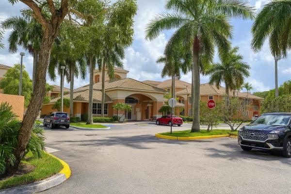 The Courtyards At Davie, 6960 SW 39th St #E106, Davie, Florida 33314, image 1
