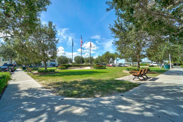 Bent Paddle, 672 NE Bent Paddle Ln, Port St. Lucie, Florida 34983, image 1