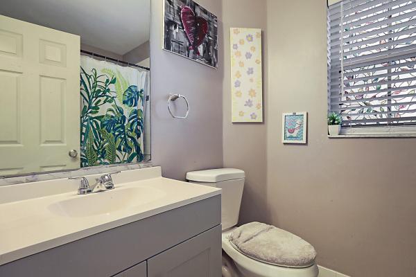 Golfview Village, 6195 Grand Cypress Cir, Lake Worth, Florida 33463, image 1