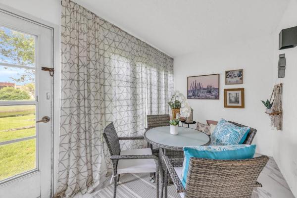 Lago Del Rey, 2828 Casita Way #1100, Delray Beach, Florida 33445, image 2