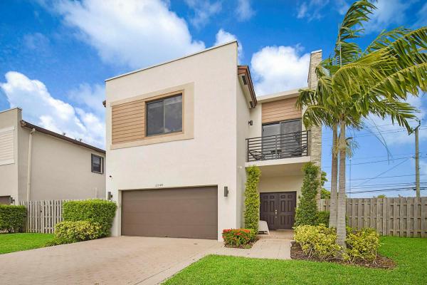 21040 NE 2nd Ct, Miami, Florida 33179, image 1