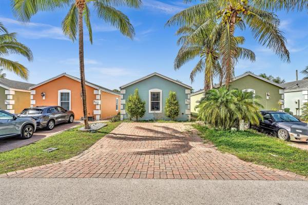 Southwind Springs, 3113 Shelby Way, Palm Springs, Florida 33461, image 1