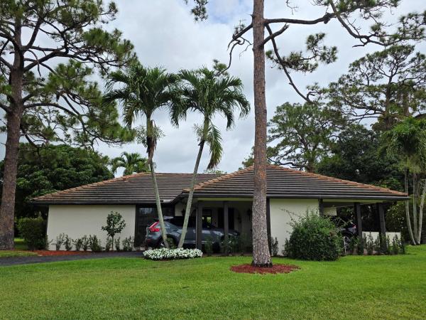Pine Villas, 435 Pine Villa Dr, Atlantis, Florida 33462, image 1