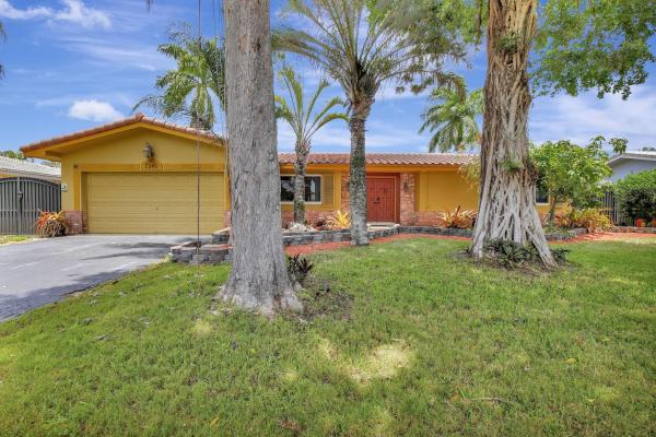 Mirror Lake Estates, 7241 NW 10th Ct, Plantation, Florida 33313, image 1