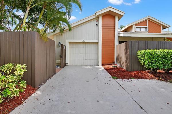 Sierra Del Mar, 7576 E Sierra Ter, Boca Raton, Florida 33433, image 1
