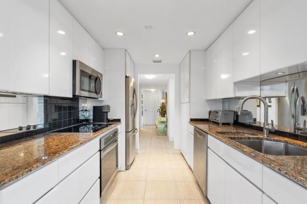 Porta Bella East, 859 Jeffery St #401, Boca Raton, Florida 33487, image 1