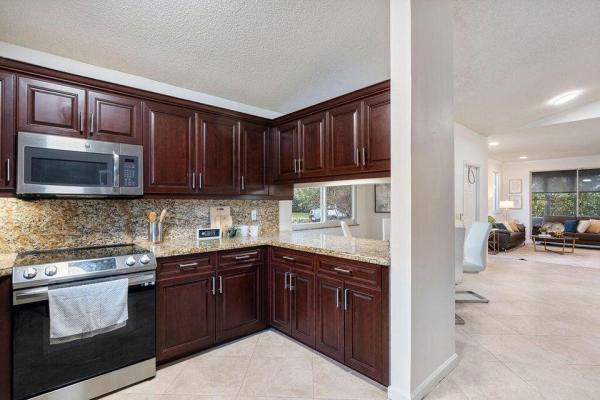 Plum At Boca Pointe, 6798 Via Regina, Boca Raton, Florida 33433, image 2