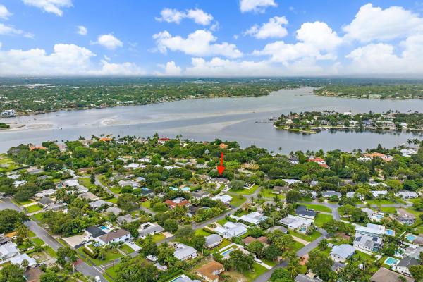 Jupiter In The Pines, 128 W Norfolk Rd, Jupiter, Florida 33469, image 1