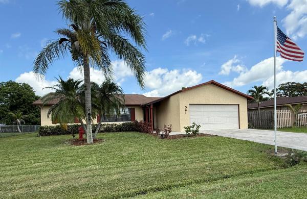 561 SE Marydale Ter, Port St. Lucie, Florida 34953, image 1
