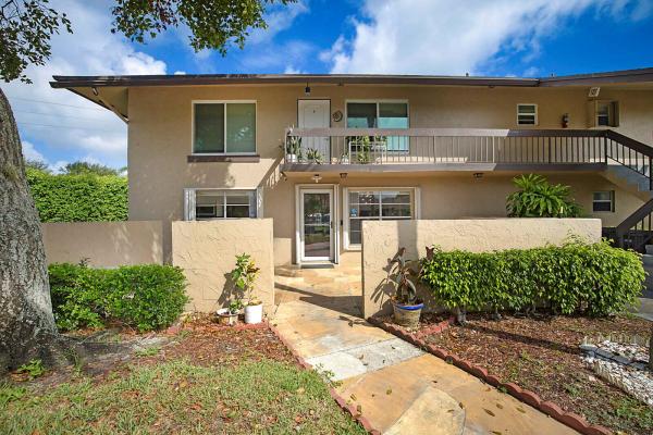 Palm Greens At Villa Del Ray, 13771 Via Aurora #A, Delray Beach, Florida 33484, image 1