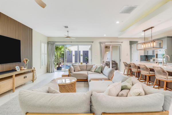 Alton, 5021 Grandiflora Rd, Palm Beach Gardens, Florida 33418, image 1