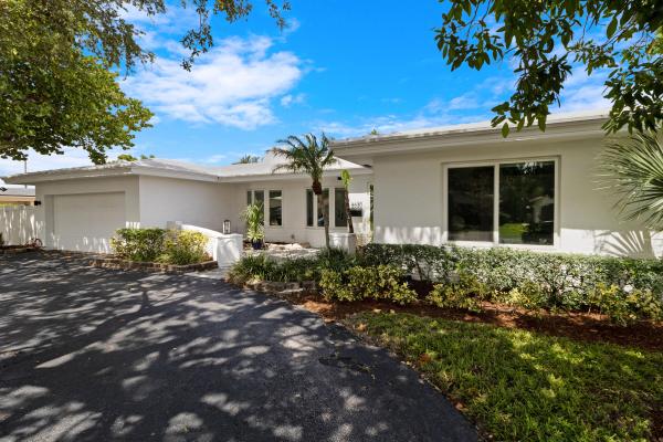 Imperial Point, 6630 NE 21st Ave, Fort Lauderdale, Florida 33308, image 1