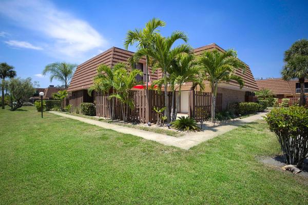 Jupiter Plantation, 825 Center St #11c, Jupiter, Florida 33458, image 1