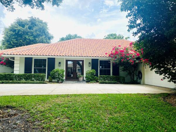 Presidential Estates, 3301 Embassy Dr, West Palm Beach, Florida 33401, image 1