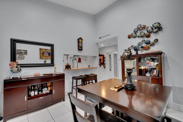 Banyan Oakridge, 4985 SW 32nd Ter, Dania Beach, Florida 33312, image 1