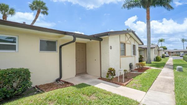 Ashley At Cresthaven Villas, 2807 Ashley Dr. #E, West Palm Beach, Florida 33415, image 1