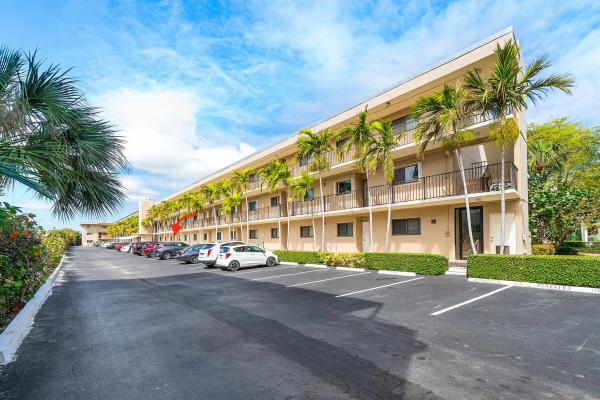 Southgate, 3605 S Ocean Blvd #129 C, South Palm Beach, Florida 33480, image 1