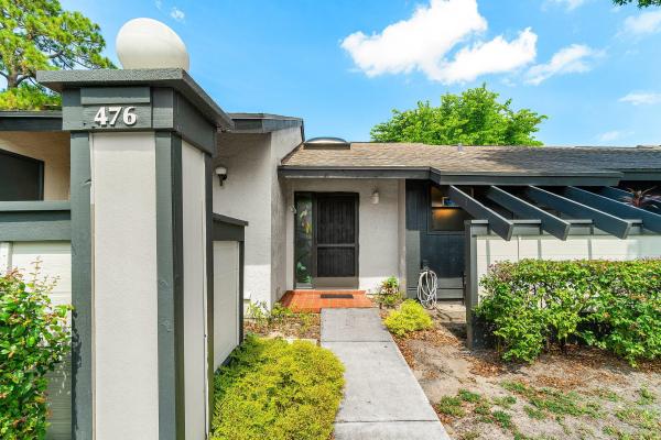 Strathmore Gate West, 476 Lynbrook Ct, Royal Palm Beach, Florida 33411, image 1