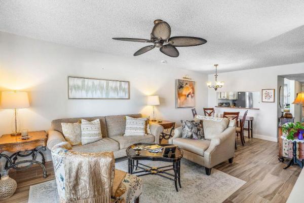 Lucerne Lakes Golf Colony, 7142 Golf Colony Ct #203, Lake Worth, Florida 33467, image 1