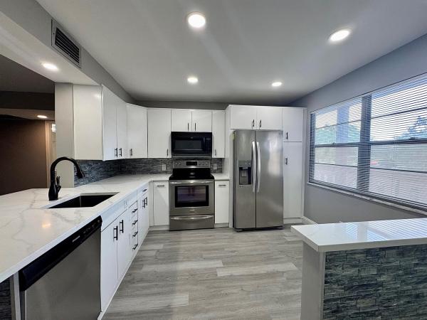 Martinique Village, 4401 Martinique Ct #G2, Coconut Creek, Florida 33066, image 1