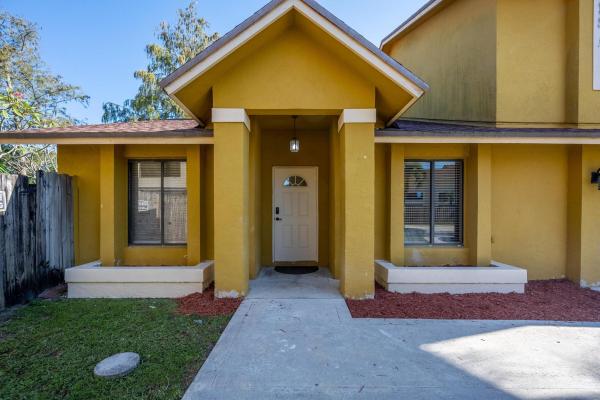Greenview Shores 2 Of Wellington, 13745 Yarmouth Dr #B, Wellington, Florida 33414, image 1