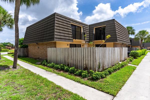 Village Of Sandalwood Lakes, 622 6th Way #22d5410, West Palm Beach, Florida 33407, image 1