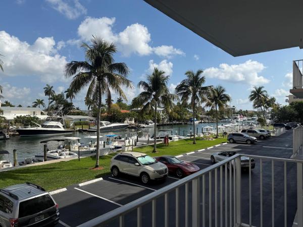 Cromwell West, 1731 SE 15th St #201, Fort Lauderdale, Florida 33316, image 1
